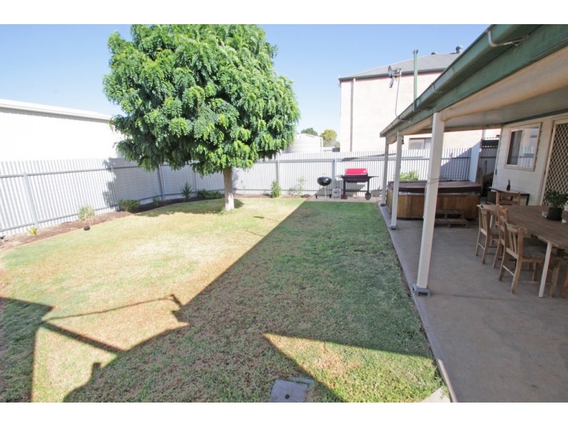 29a Twenty First Street, Renmark SA 5341