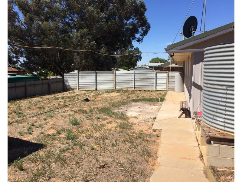 1 Queen Place, Loxton SA 5333