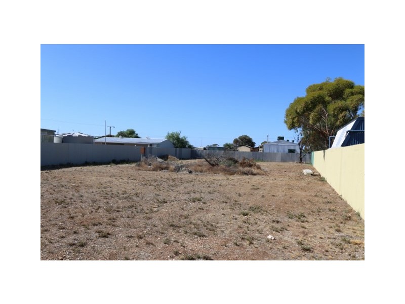 13 Acland Street, Blanchetown SA 5357