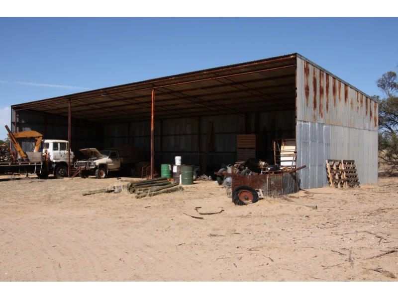 Secs 37, 33, 39, 27, 50 and Allots 201 203 Hd of Kingsford, Kringin SA 5304