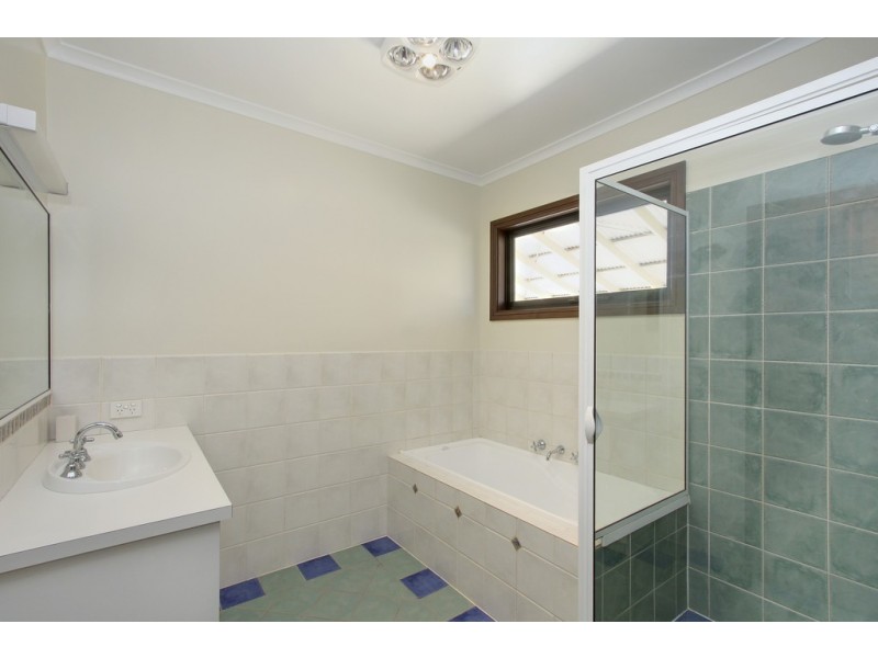 5 Sherwood Avenue, Loxton SA 5333