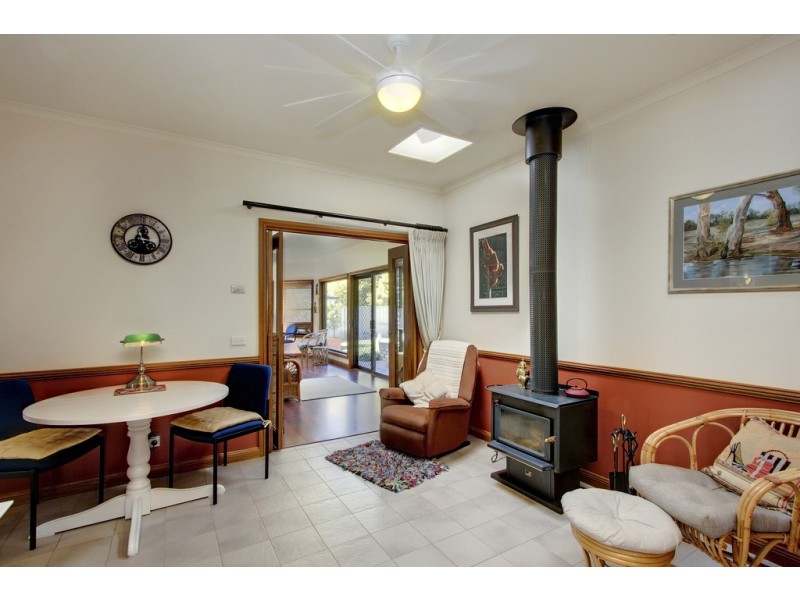 23 Hilltop Drive, Loxton SA 5333