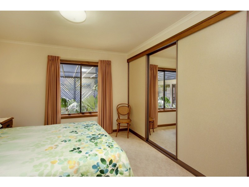 23 Hilltop Drive, Loxton SA 5333