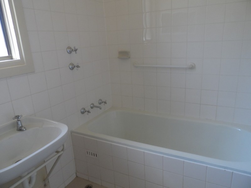 37 and 39 Coral Street, Loxton SA 5333