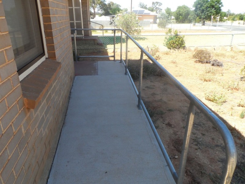 37 and 39 Coral Street, Loxton SA 5333