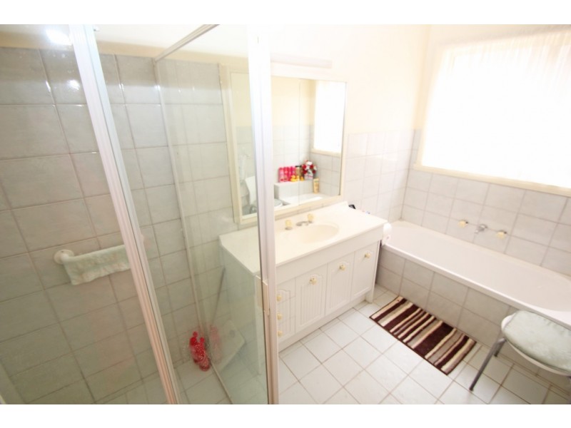 65 Murray Avenue, Renmark SA 5341