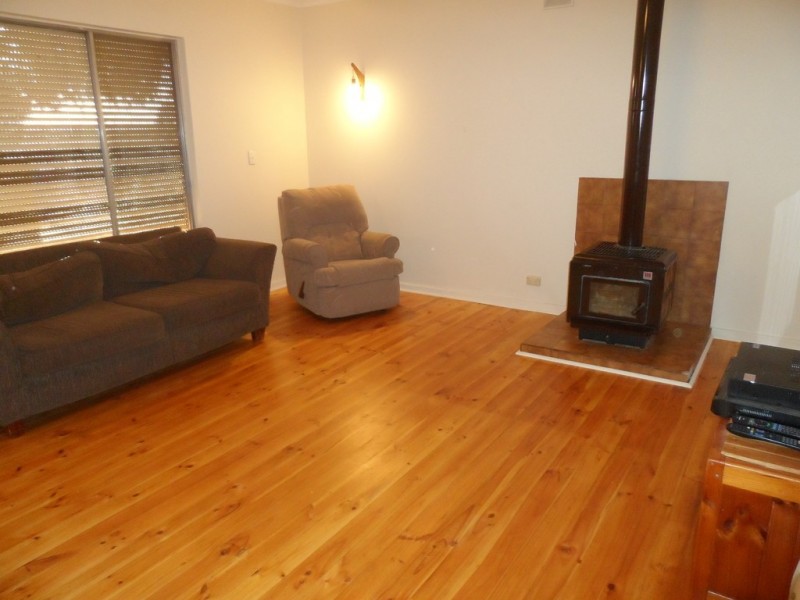 155 Paruna Road, Loxton SA 5333