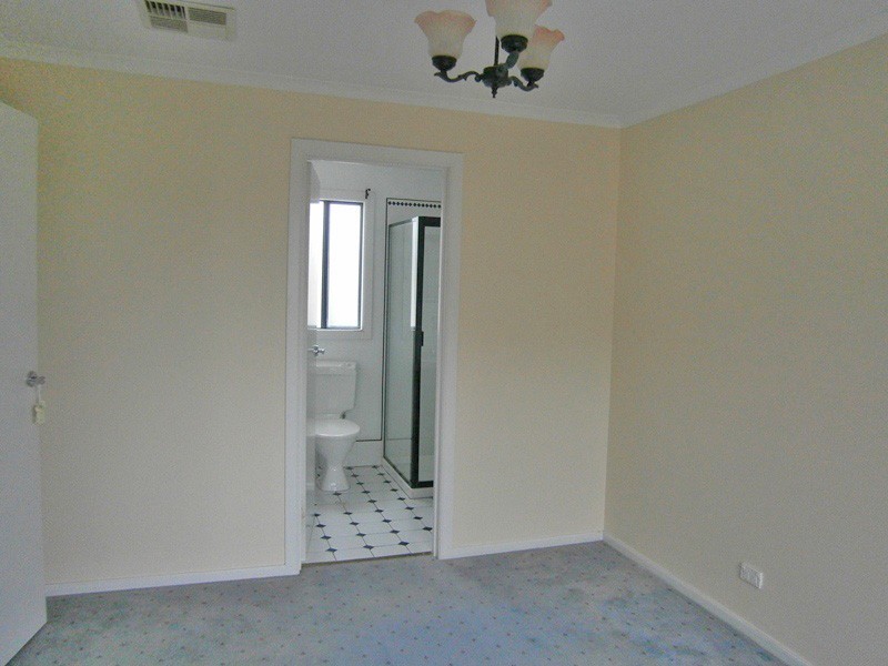 13 North Terrace, Blanchetown SA 5357