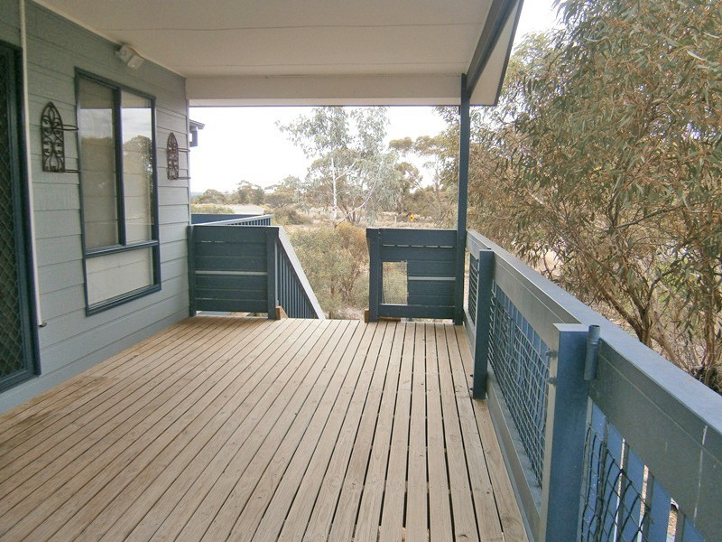 13 North Terrace, Blanchetown SA 5357