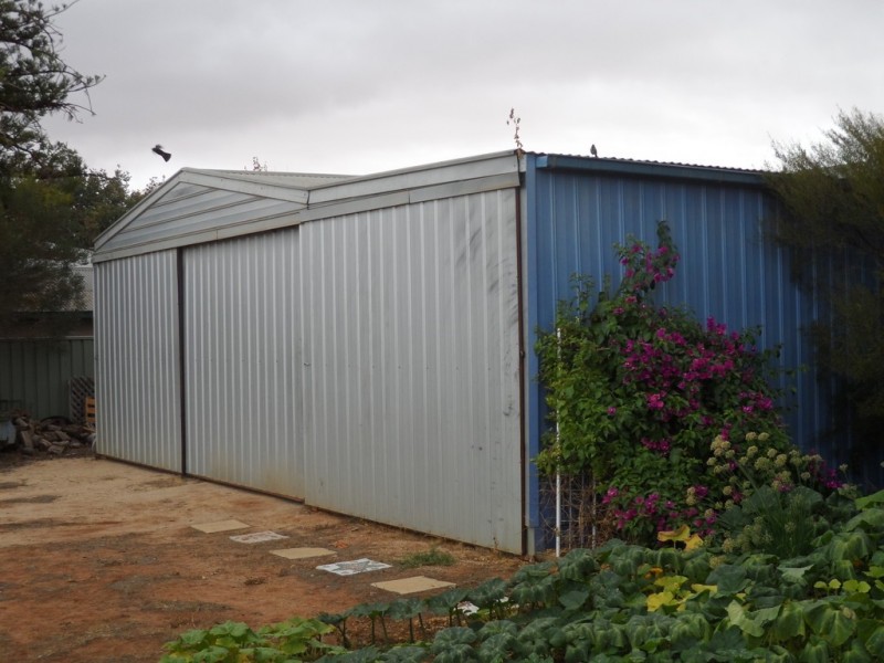 11 Oak Street, Loxton SA 5333