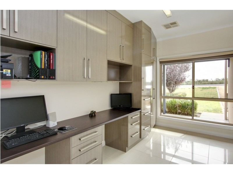 21 Casson Avenue, Loxton SA 5333