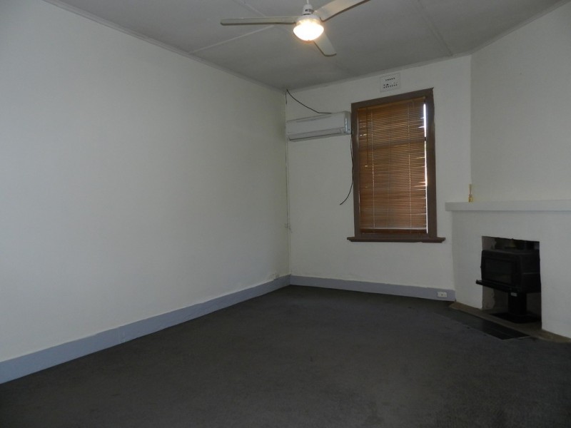 15 Waltham Street, Berri SA 5343