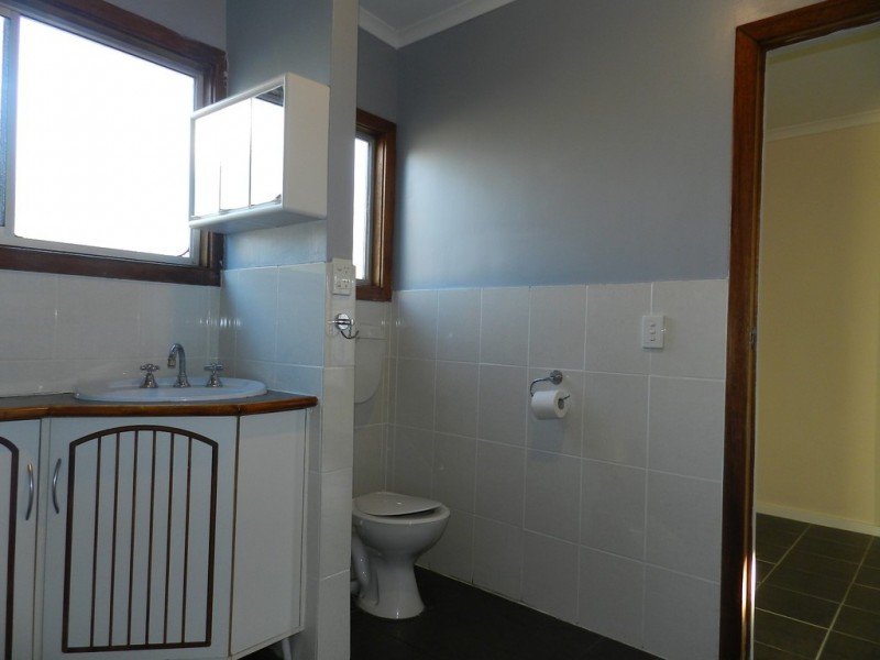 15 Waltham Street, Berri SA 5343