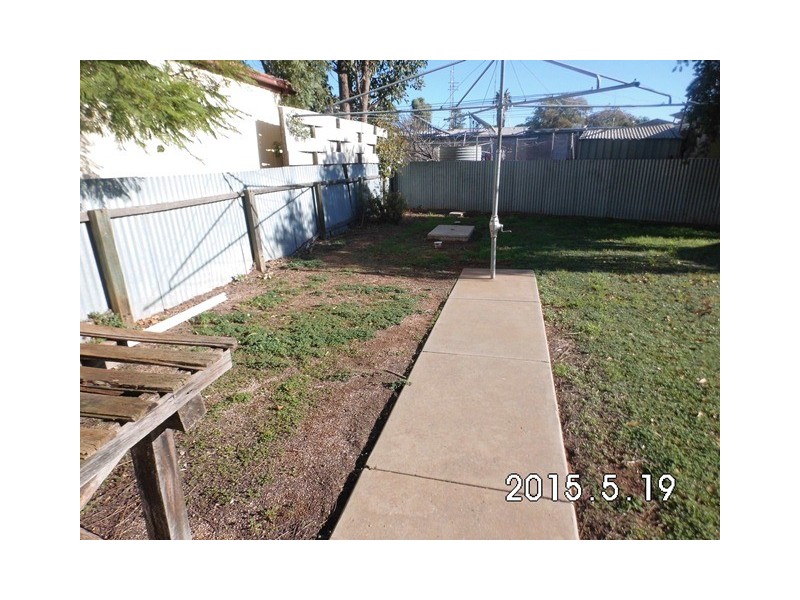 23 Redgum Street, Renmark SA 5341