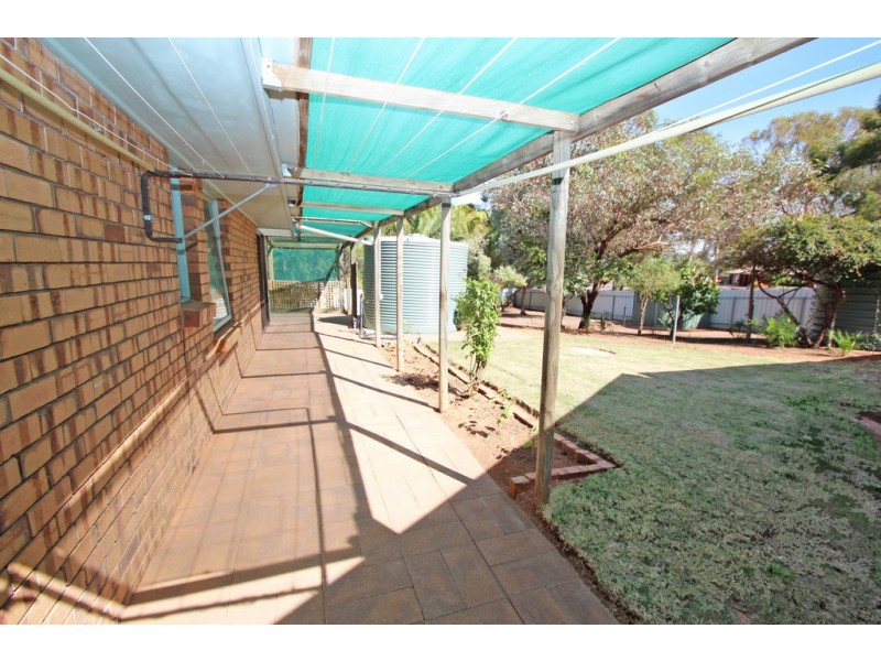 9 Joyce Avenue, Paringa SA 5340