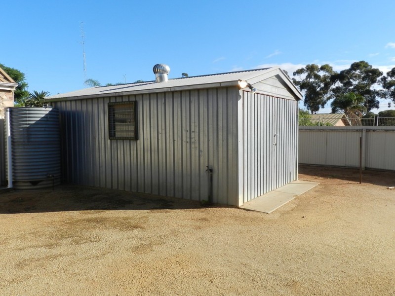 22 Dickerson Street, Barmera SA 5345