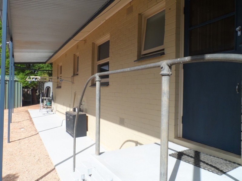 76 Drabsch Street, Loxton SA 5333