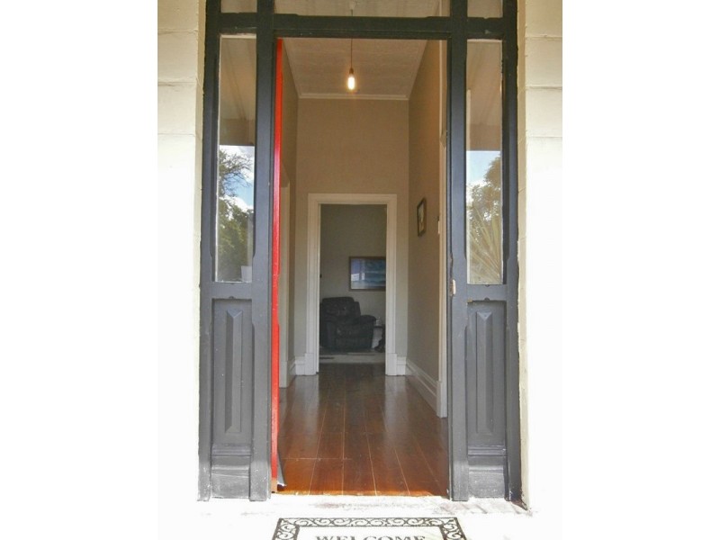 16 White Street, Waikerie SA 5330