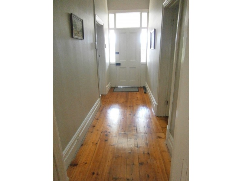 16 White Street, Waikerie SA 5330