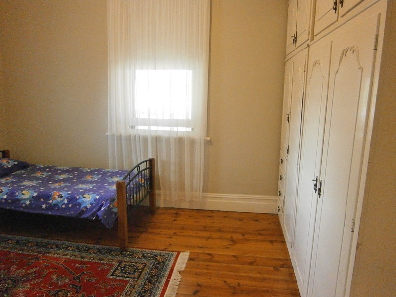 16 White Street, Waikerie SA 5330