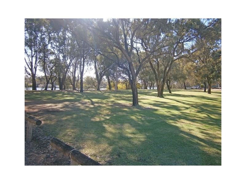 11 Thayne Terrace, Lyrup SA 5343