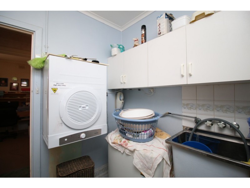 2 Roberts Street, Berri SA 5343