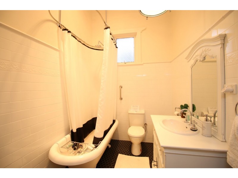 79 Casson Avenue, Loxton SA 5333