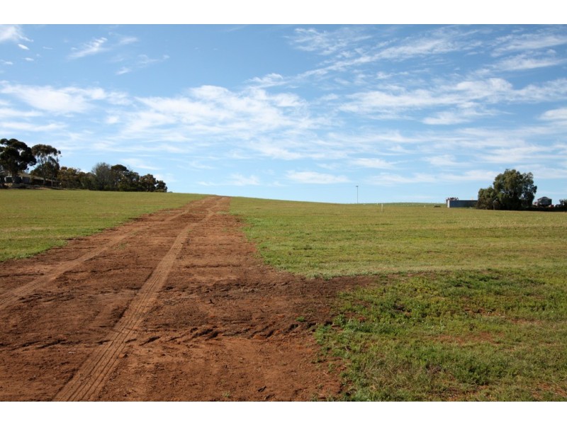 Lot 1 Nitschke Road, Loxton SA 5333