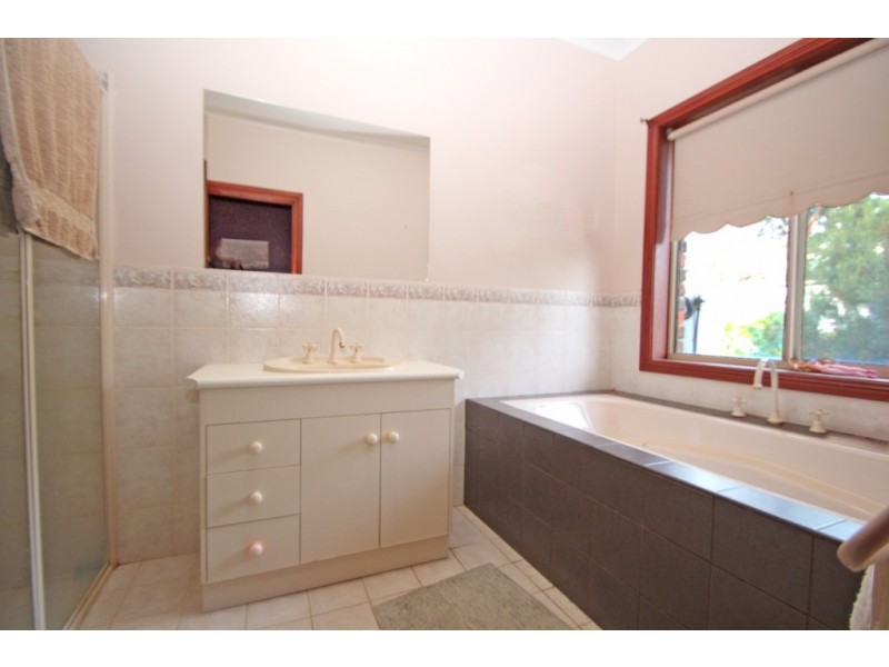 120 Seventh Street, Renmark SA 5341
