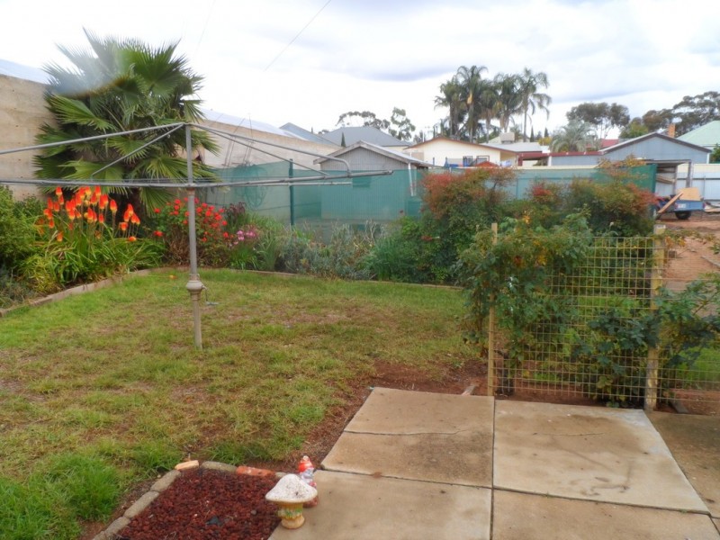 46 Wodonga Avenue, Loxton SA 5333