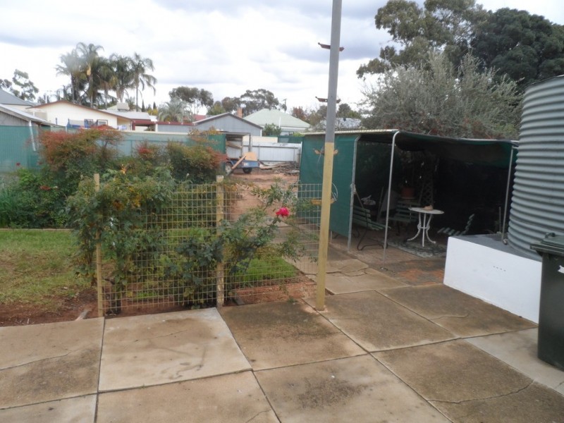 46 Wodonga Avenue, Loxton SA 5333