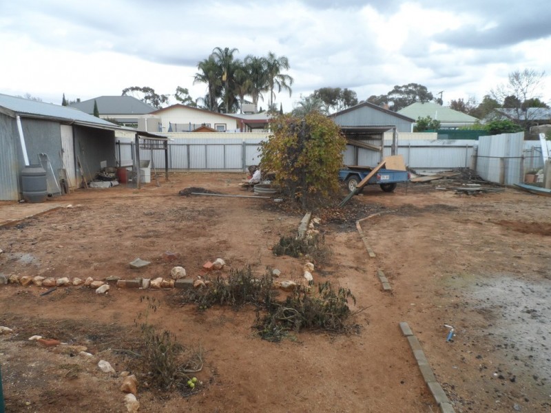 46 Wodonga Avenue, Loxton SA 5333
