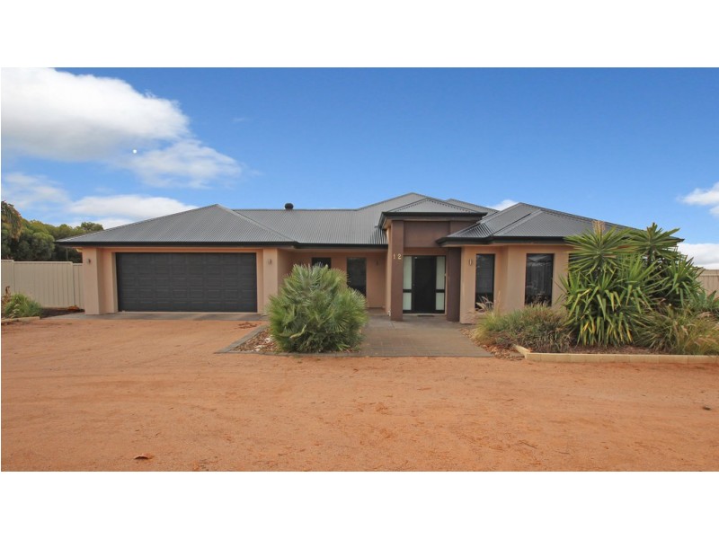 12 Warrakoo Court, Paringa SA 5340