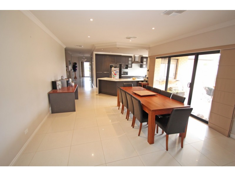 12 Warrakoo Court, Paringa SA 5340