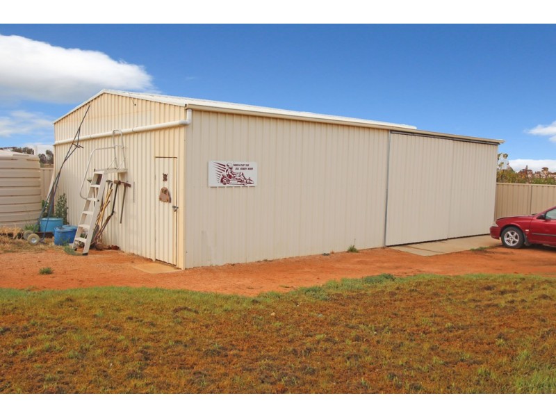 12 Warrakoo Court, Paringa SA 5340