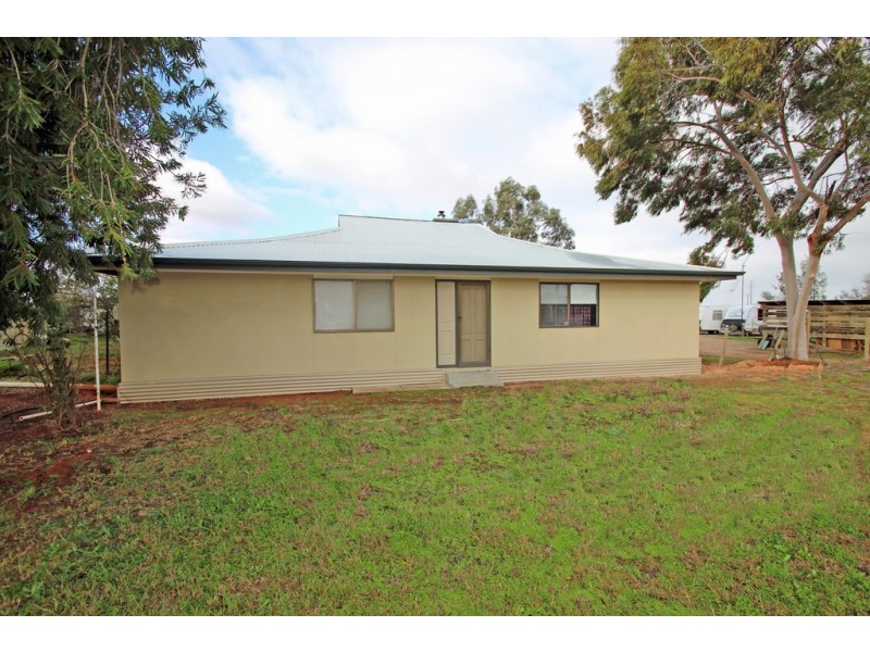137 Tapalin Street, Renmark SA 5341