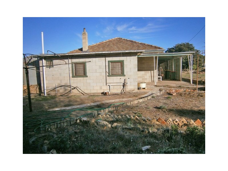 113 Ballantine Road, Waikerie SA 5330