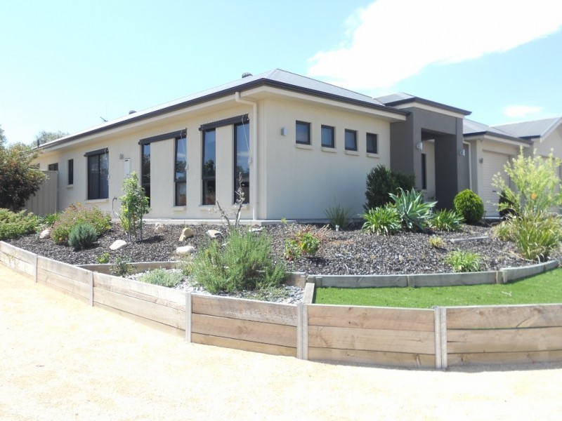 35 Jarvis Street, Berri SA 5343