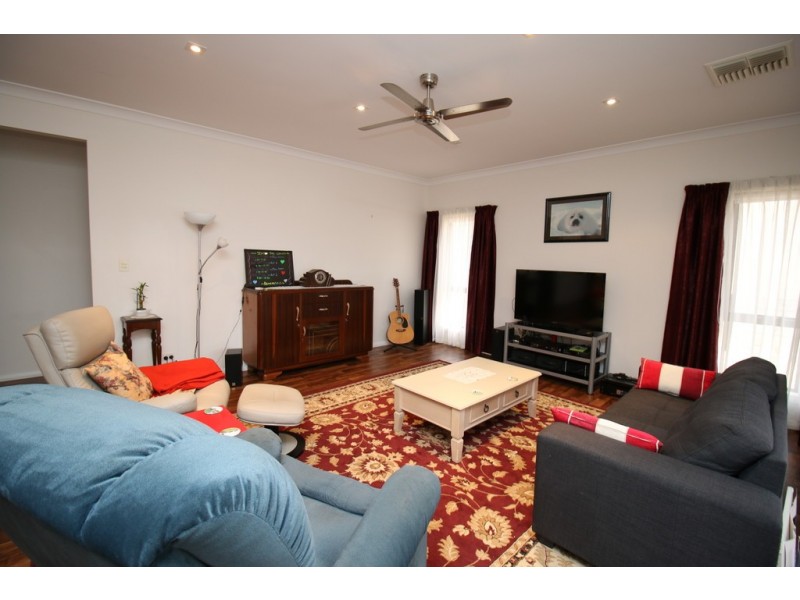 35 Jarvis Street, Berri SA 5343