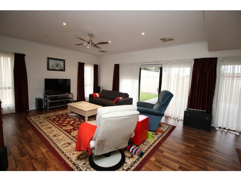 35 Jarvis Street, Berri SA 5343