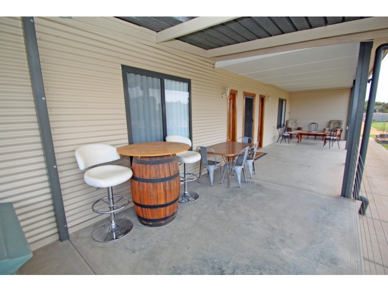 61 Crescent Street, Renmark SA 5341