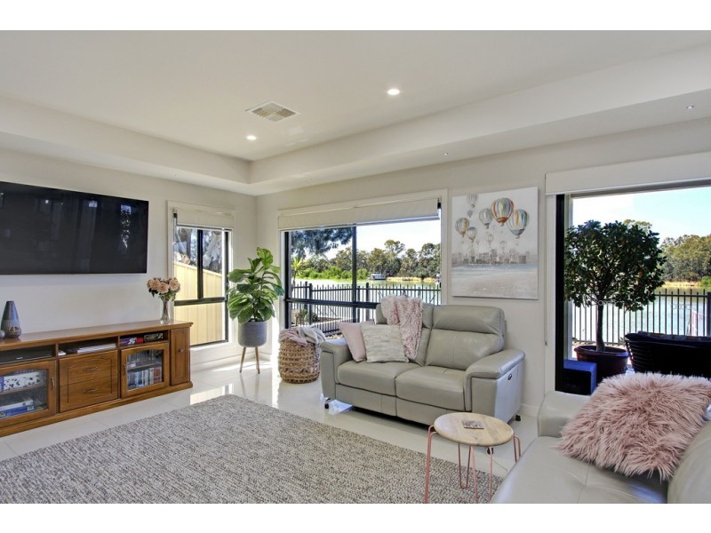 21 Ian Showell Drive, Renmark SA 5341