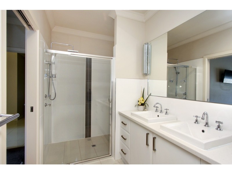 21 Ian Showell Drive, Renmark SA 5341