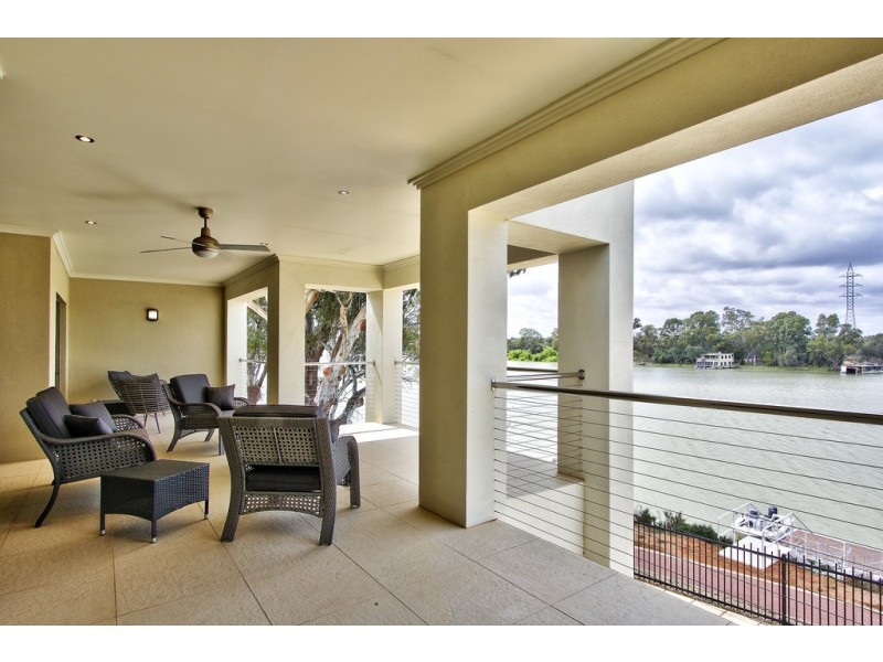 21 Ian Showell Drive, Renmark SA 5341