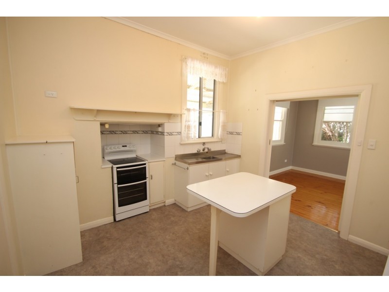 10 KOKODA AVENUE, Renmark SA 5341