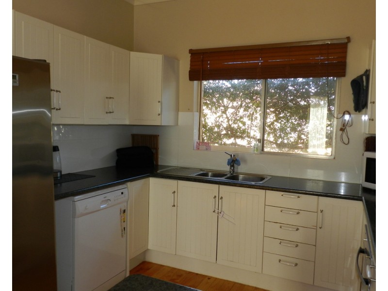 11 Hawdon Street, Barmera SA 5345