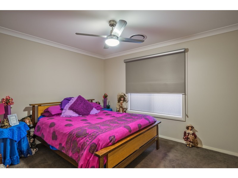 32 SOUTHLAKES PARADE, Dubbo NSW 2830