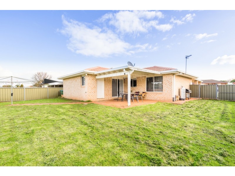 32 Swan Street, Dubbo NSW 2830