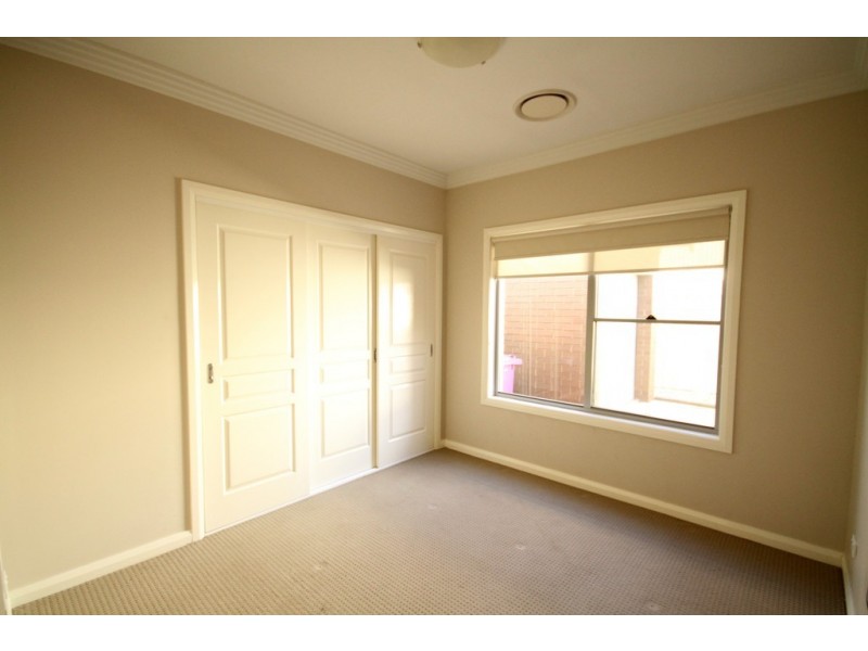 2B Belmore Street, Dubbo NSW 2830