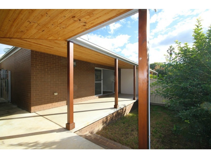 2B Belmore Street, Dubbo NSW 2830